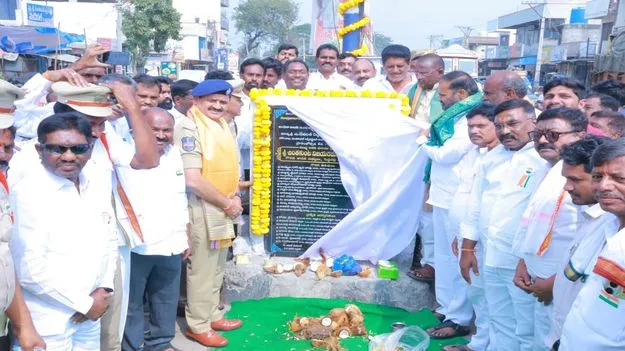 ట్రాఫిక్స్‌ సిగ్నల్స్‌తో ప్రమాదాల నివారణ