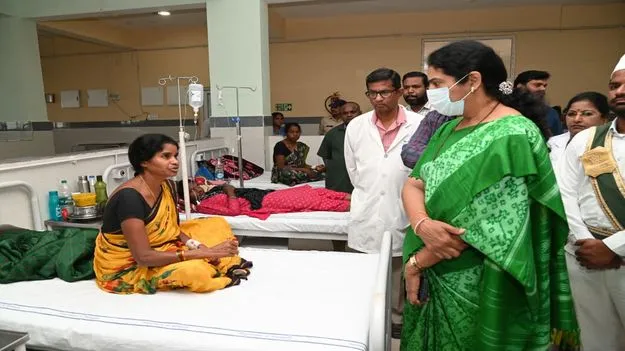 kumaram bheem asifabad- రోగులకు మెరుగైన వైద్య సేవలు అందించాలి