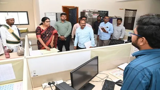 kumaram bheem asifabad-  సమయపాలన పాటించకుంటే చర్యలు 