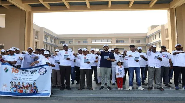 kumaram bheem asifabad-ప్రజాస్వామ్యంలో ఓటు హక్కు కీలకం