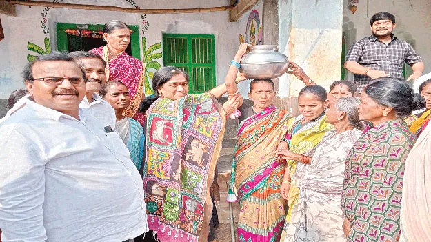 గిరిజన గ్రామాల అభివృద్ధే లక్ష్యం 