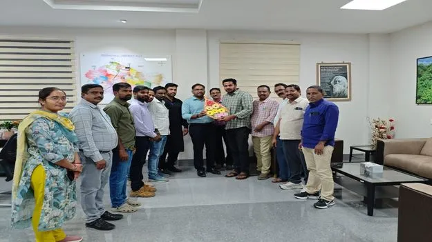 జూనియర్‌ పంచాయతీ కార్యదర్శుల సర్వీస్‌ క్రమబద్ధీకరణ