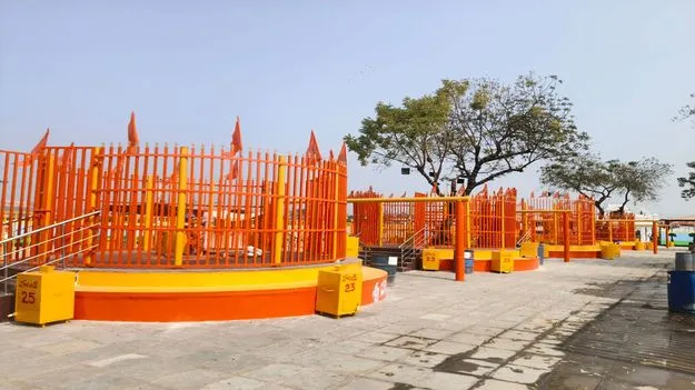 జన జాతరకు సర్వం సిద్ధం