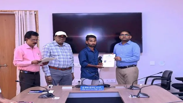  భరోసా కల్పించేలా లైసెన్స్‌ సర్వేయర్‌లు పని చేయాలి