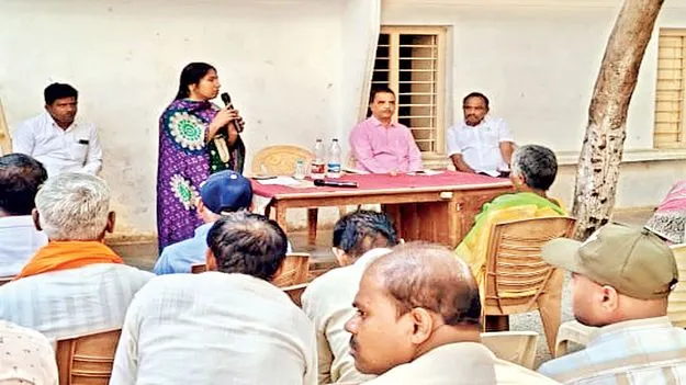 వసతి గృహాలను పరిశుభ్రంగా ఉంచాలి 