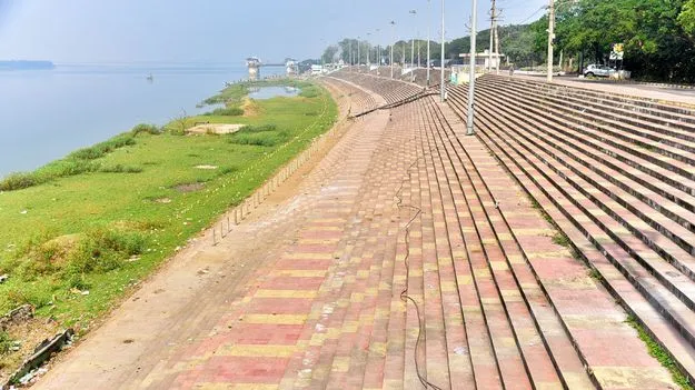 పుష్కర..గోదారి!