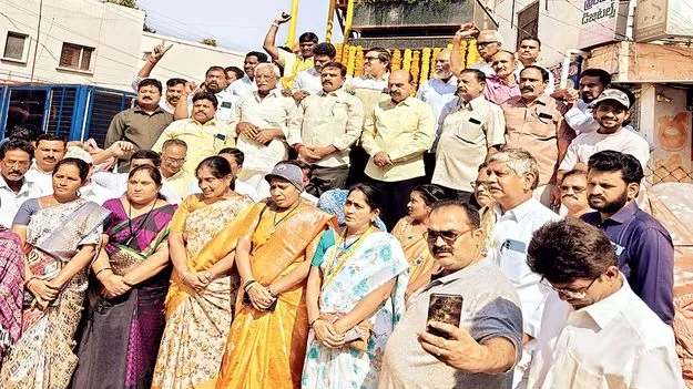 తెలుగువారి ఆత్మగౌరవ ప్రతీక ఎన్టీఆర్‌ 