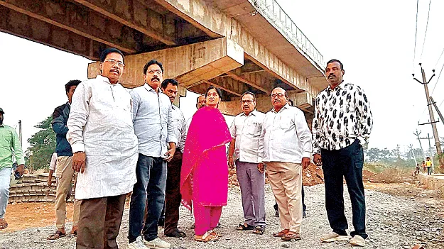 మేలో రైల్వే ఫ్లైఓవర్‌ బ్రిడ్జి ప్రారంభం