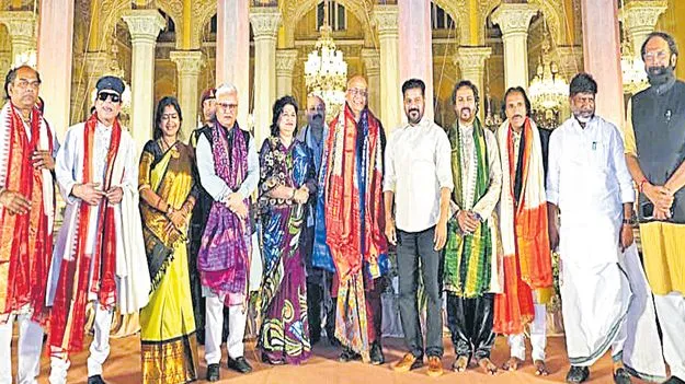 Anita Singhvi: చౌమహల్లాలో గజల్‌ గానామృతం