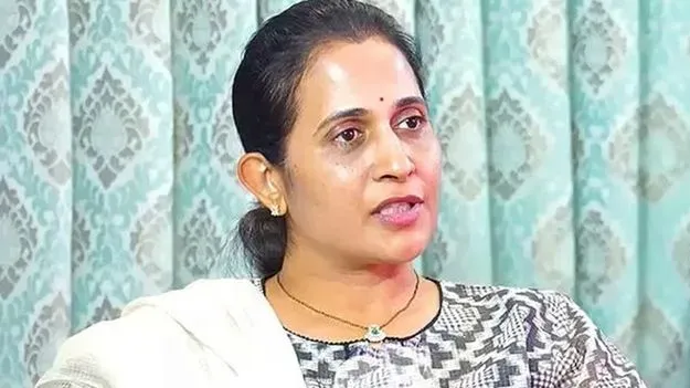 వైసీపీ నాయకులు భయపడుతున్నారు: మాధవీరెడ్డి