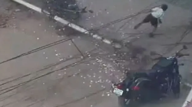 ఆ బాలుడు.. మృత్యుంజయుడు