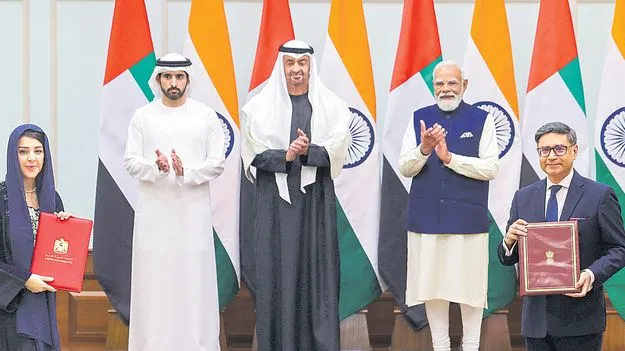 Prime Minister Modi: రెండు గంటల పర్యటనలో కీలక ఒప్పందాలు