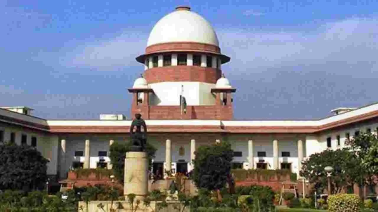 ఆ 2 పిటిషన్లపై 3 వారాల్లో తేల్చండి