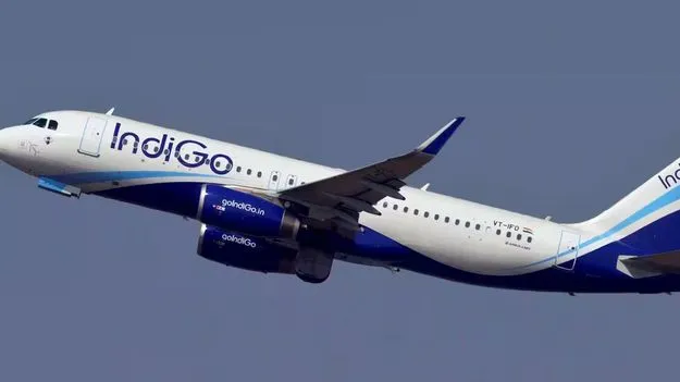 డిసెంబరులో తగ్గిన విమాన జోరు!