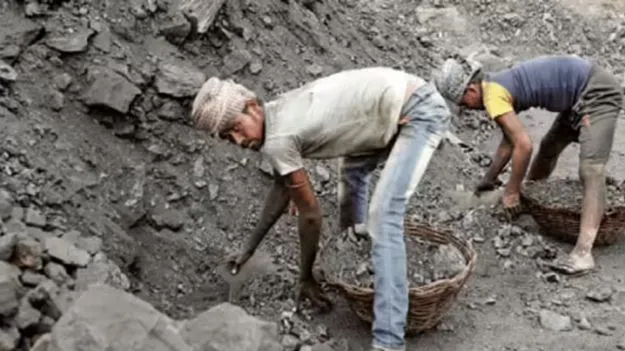 కోల్‌బెల్ట్‌లో కార్మికుడిదే తీర్పు