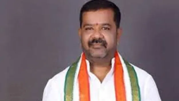 కేటీఆర్‌ తీరును అసహ్యించుకుంటున్న ప్రజలు 