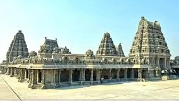 Yadagirigutta: యాదగిరిగుట్ట ఈవోగా భవాని శంకర్‌