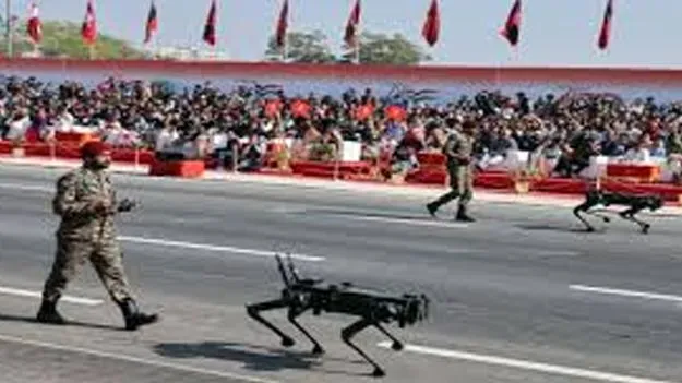 తుపాకులు అమర్చిన రోబో డాగ్స్‌!