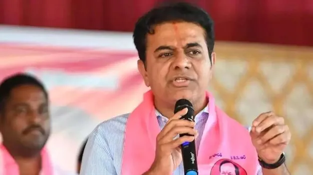 మునిసిపోల్‌లో గులాబీ జెండా ఎగరాలి:కేటీఆర్‌