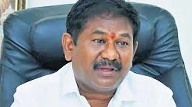 థాయ్‌లాండ్‌ బీచ్‌ కుస్తీ పోటీలకు గురుకుల విద్యార్థి