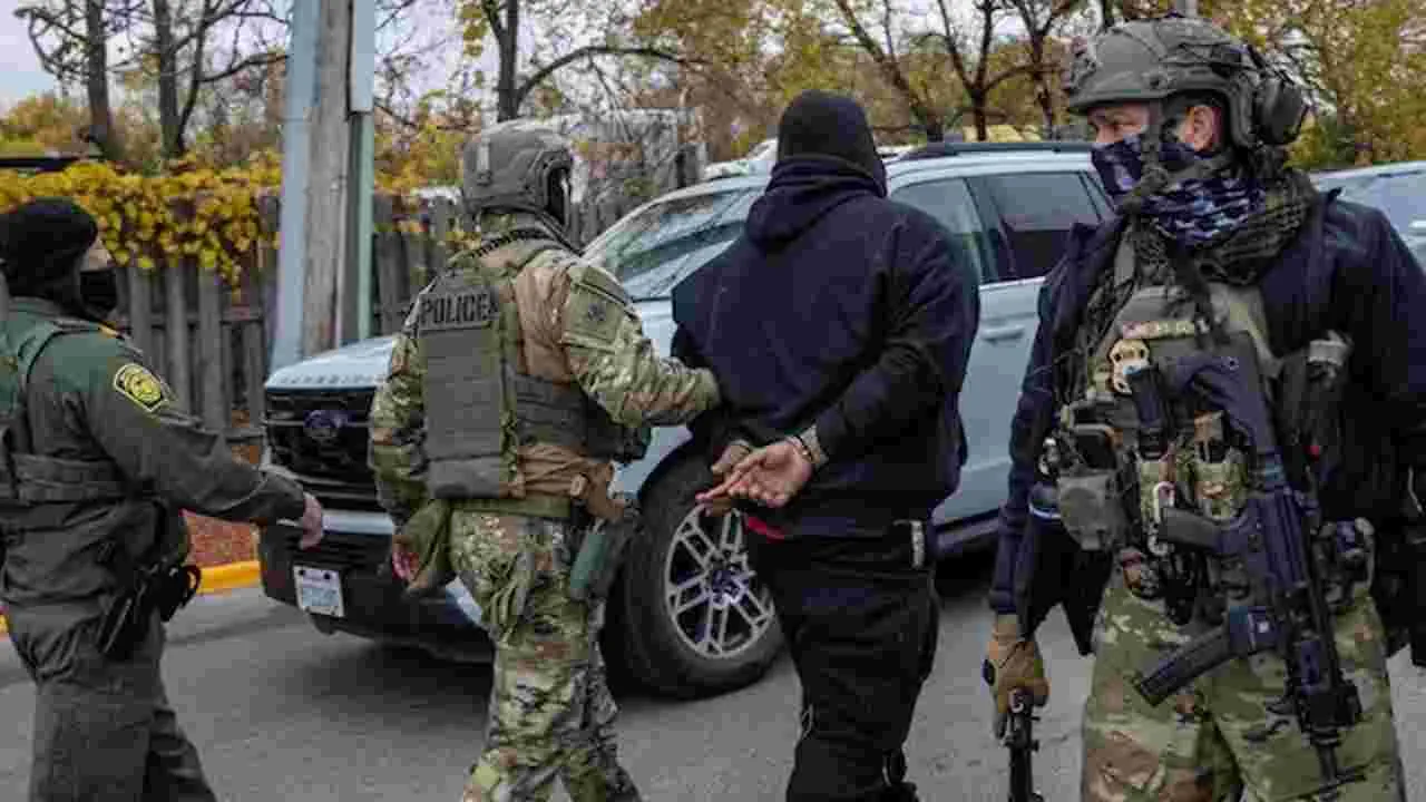 అమెరికాలో 25వేల మంది ‘విదేశీ నేరగాళ్ల’ అరెస్టు