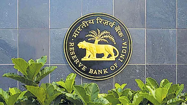 కొత్త రుణాల సొమ్ము..పాత అప్పులకే సరి