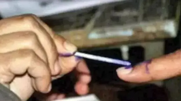 ఇక్కడ మాకు.. అక్కడ మీకు..!