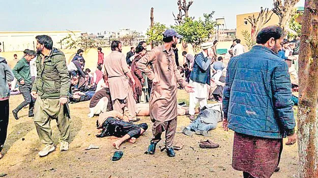 ఇస్లామాబాద్‌లో ఆత్మాహుతి దాడి