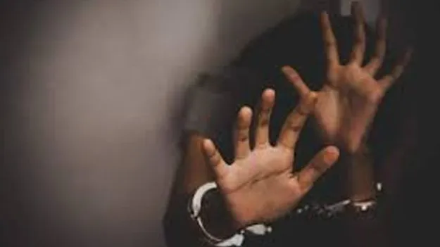 బాధితురాలి ఇంటికి వెళ్లి కేసు నమోదు