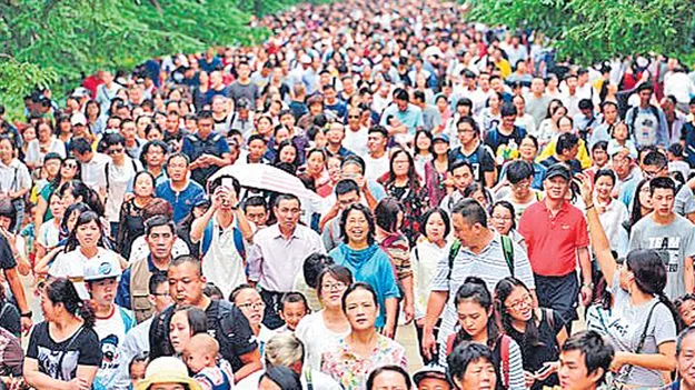 China Faces Demographic Crisis: మహా పతనం దిశగా చైనా జనాభా!