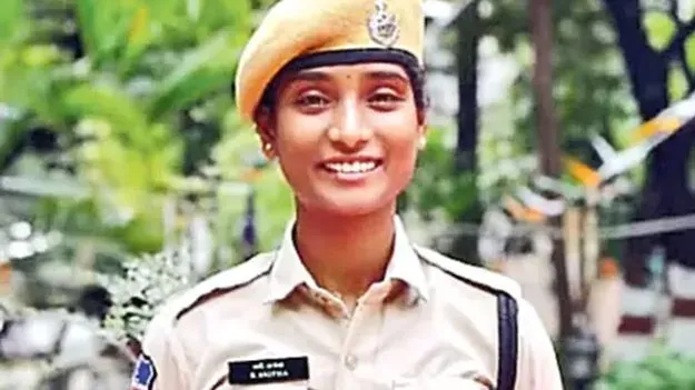 పెళ్లి చేసుకుంటానని ఒకరు.. అనుమానంతో మరొకరు 