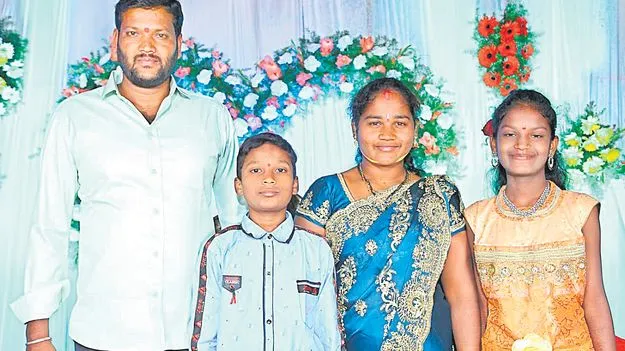 Family tragedy: భార్య గొంతు కోసి చంపిన భర్త