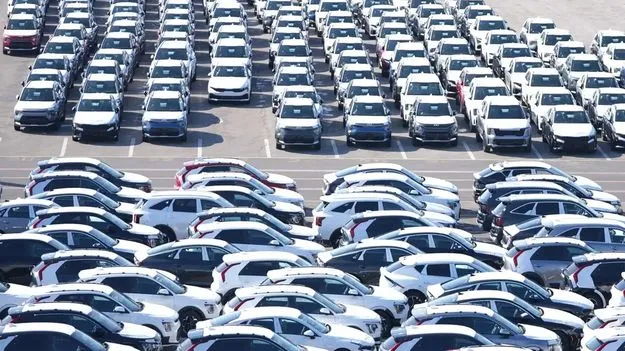 భారత్‌, చైనా వాహనాలపై 50 శాతం దాకా సుంకాలు!