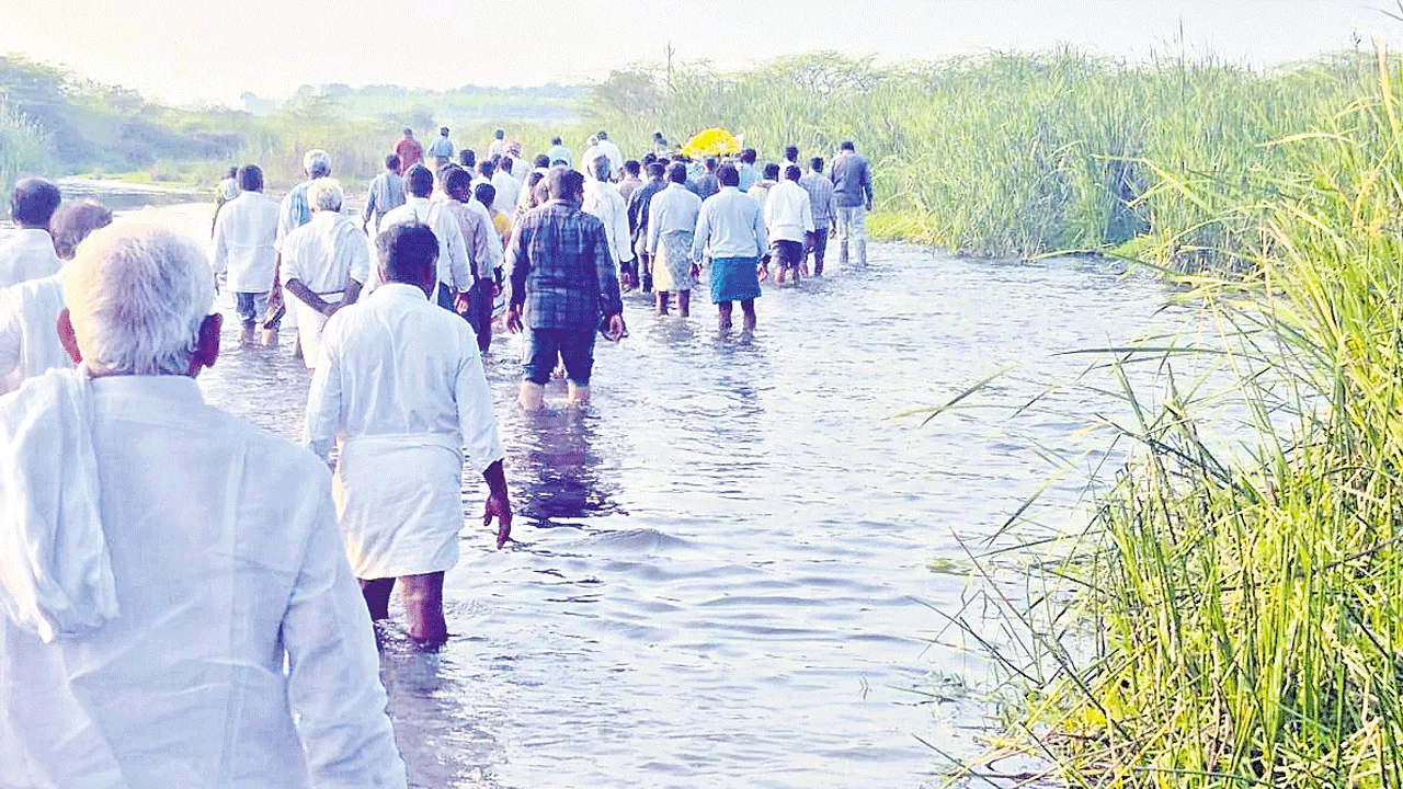 ‘అంతిమ’ కష్టాలు 
