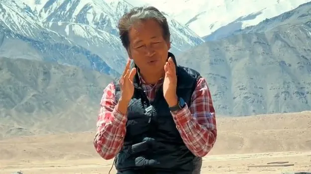 ప్రసంగాలతో యువతను రెచ్చగొట్టారు 