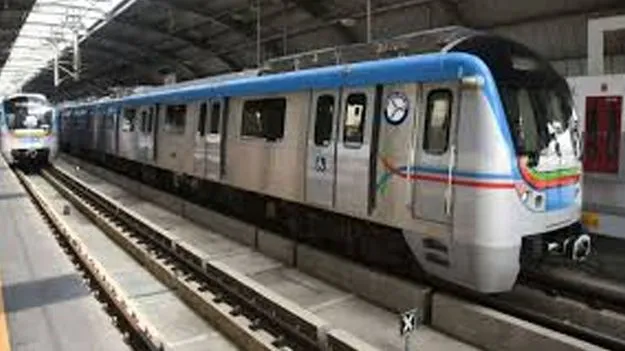 హైదరాబాద్‌లో రైలు-మెట్రో- బస్‌ అనుసంధానం