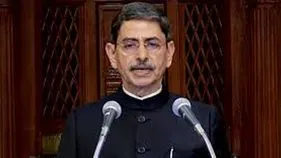 స్టాలిన్‌, విజయన్‌ ప్రభుత్వాలతో గవర్నర్ల లడాయి!