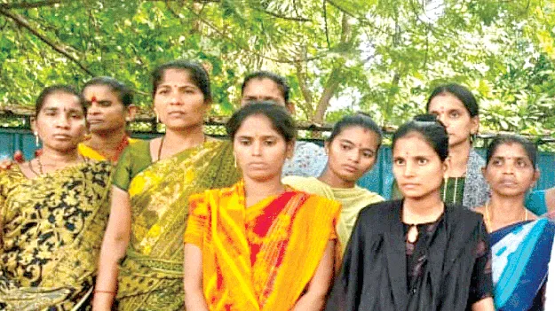 They were happy now వారికి పండగొచ్చింది