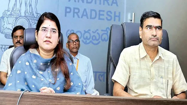 జిల్లాను గ్రీన్‌ ఎనర్జీగా తీర్చిదిద్దుతాం