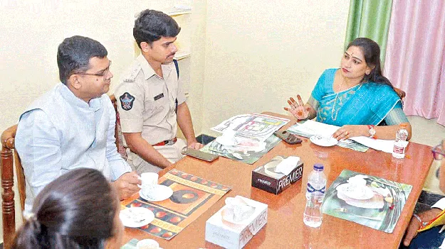 భక్తుల భద్రతే ముఖ్యం