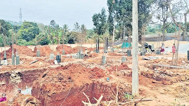 పాఠశాలల్లో వసతికి పెద్దపీట