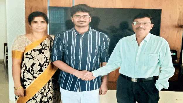   ‘నీట్‌’లో మెరిసిన జేపీ సూరజ్‌