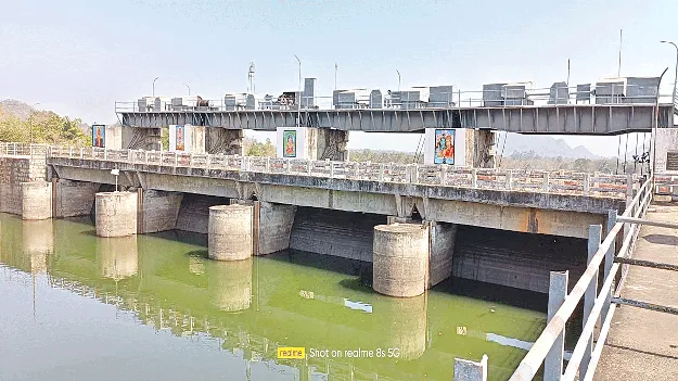 లస్కర్ల భర్తీ ఎప్పుడో?