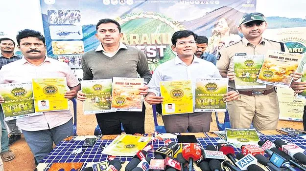 పర్యాటకులకు మధురానుభూతి పంచేలా  అరకు ఉత్సవ్‌