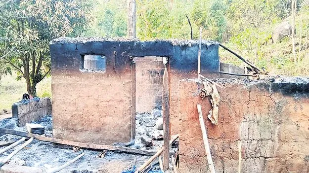 అప్పు తీర్చమన్నందుకు వృద్ధుడి సజీవదహనం