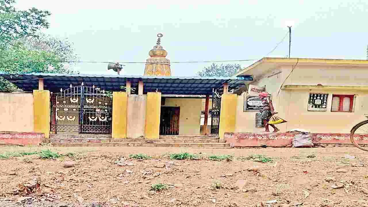 షిర్డీ సాయి ఆలయాభివృద్ధికి రెండెకరాలు 