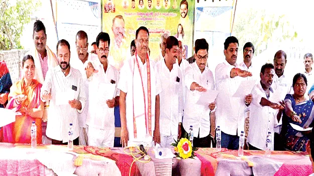 ‘శ్రీముఖలింగేశ్వరాలయ అభివృద్ధికి తోడ్పడండి’