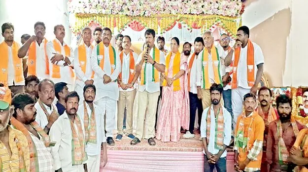 దేశాభివృద్ధి మోదీతోనే సాధ్యం