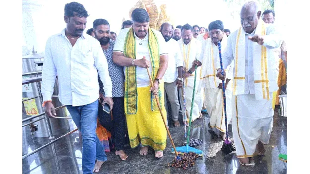 నాటి అపచారానికి.. నేడు ప్రక్షాళన 