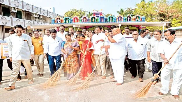 హిందువుల మనోభావాలు దెబ్బతీసిన జగన్‌